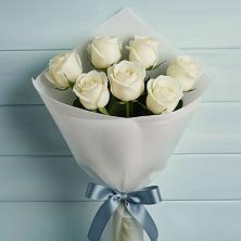 Букет 7 Белых роз Эдлесс Лав в Боршева