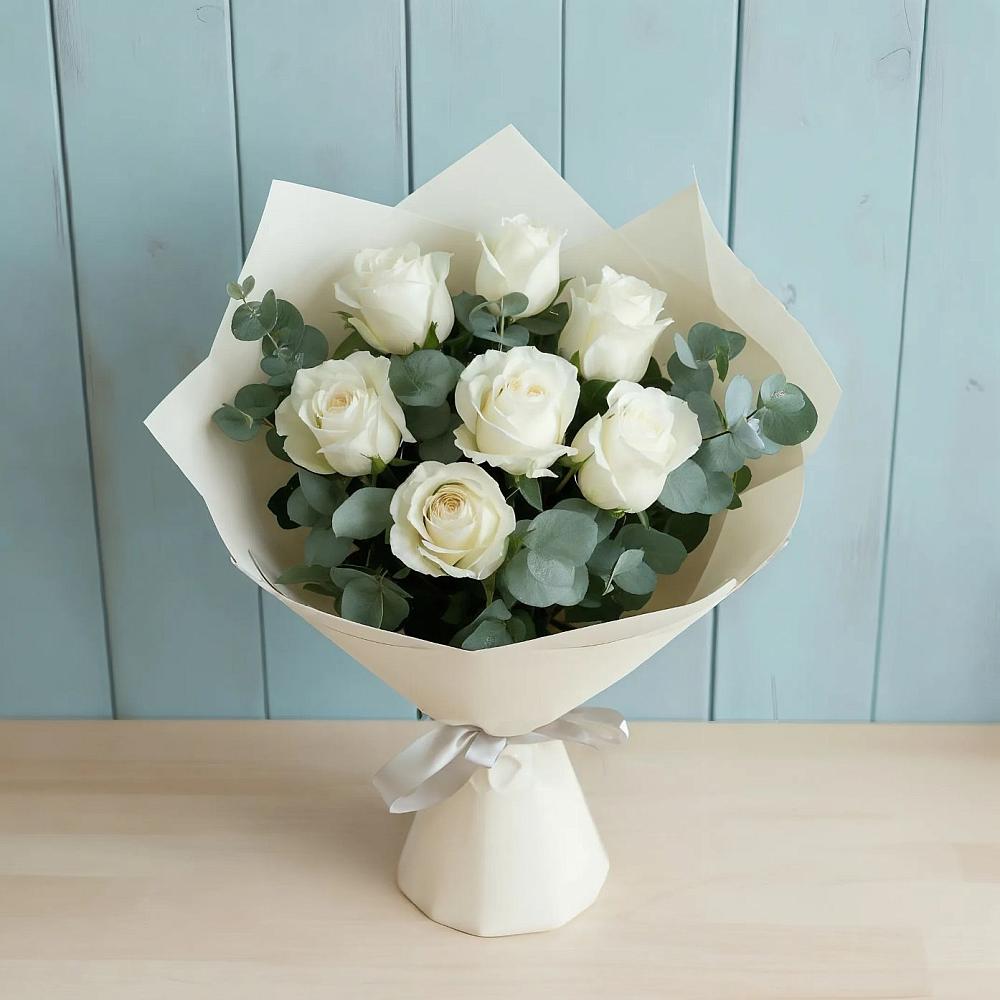Букет Белые розы в Эвкалипте в Боршева